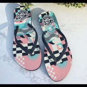VANS NEW Flip flops
